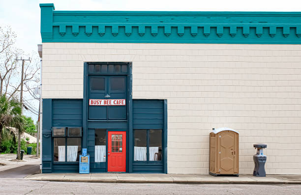 Best Porta potty delivery and setup  in Concord, MI